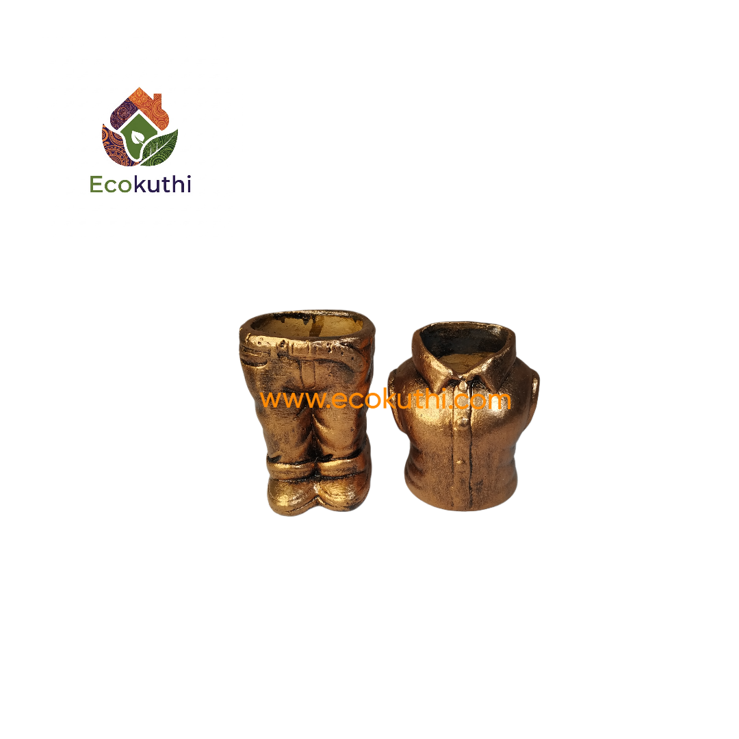 Clay Terracotta Colour Shirt-Pant Design Pot & Tub